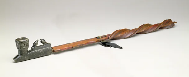 Rørstamme, Chippewa, ca. 1850 (træ og metal)
